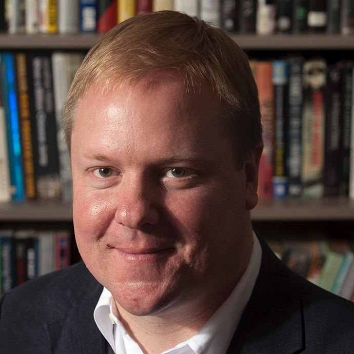 Steven Schwankert headshot